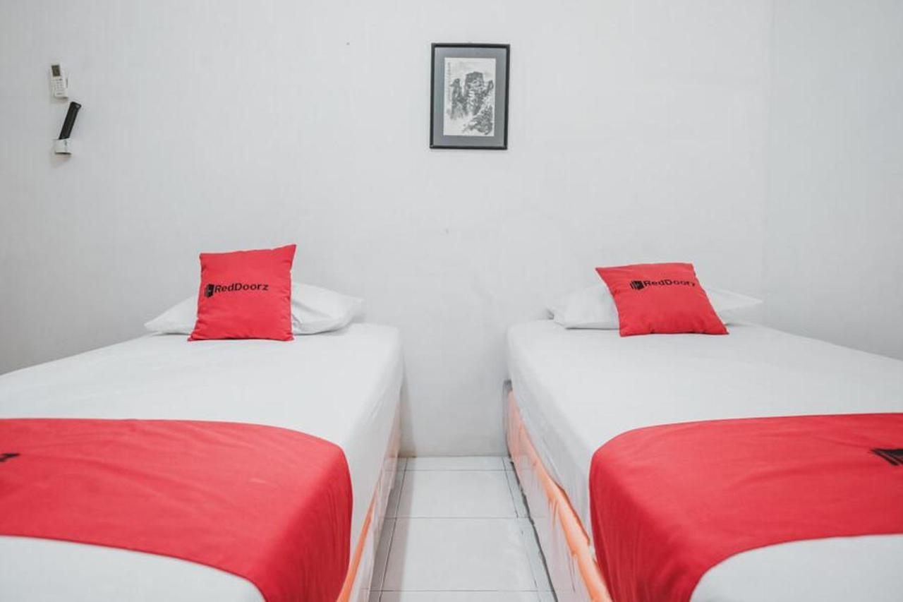Reddoorz Near Kartini Mall Lampung Bandar Lampung Exterior photo